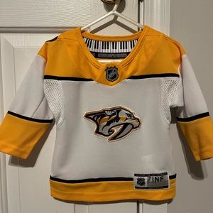 NHL Nashville Predators Outerstuff Infant Jersey Premier Away/White